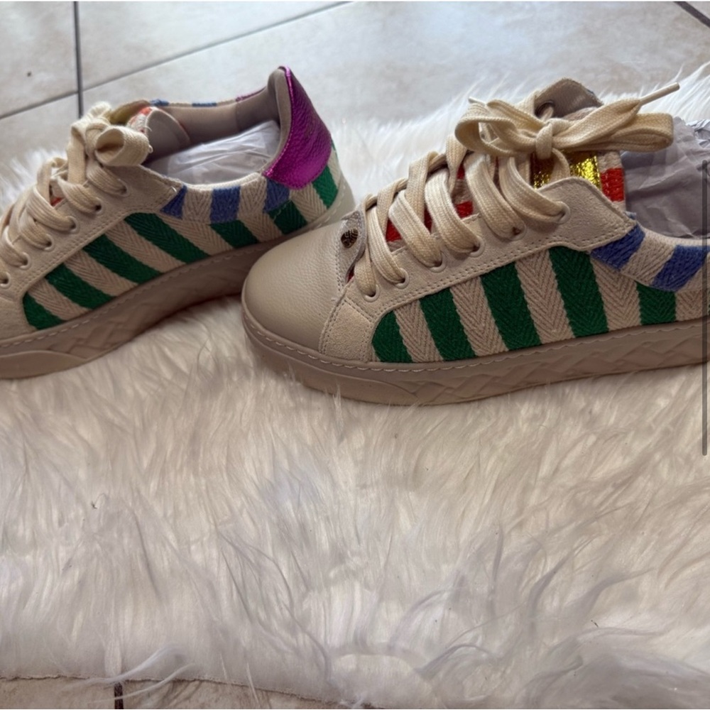 Kurt Geiger Kids Sneakers with Green and Blue Stripes